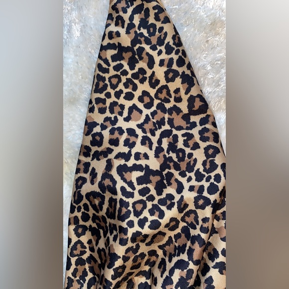 Nicole Miller NWT Leopard Print Tie Waist Swimsuit - Picture 10 of 10